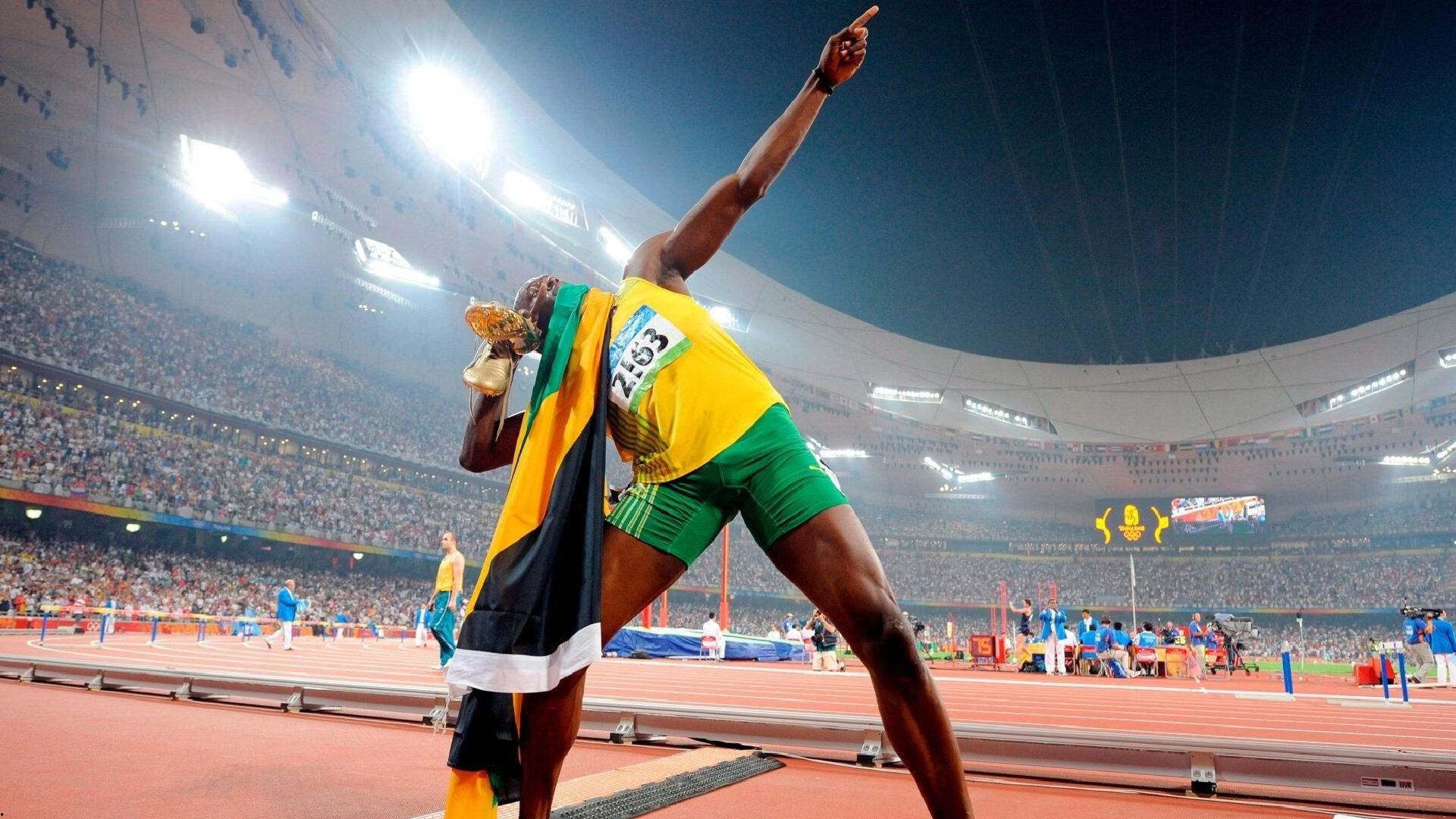 洛杉矶主场化身黄色海洋 专属T恤凝聚紫金荣耀