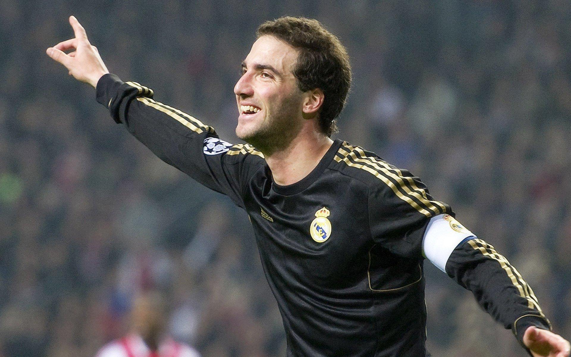 上海海港主帅穆斯卡特透露，梅伦多将出战部分赛程，国脚归队后紧急合练